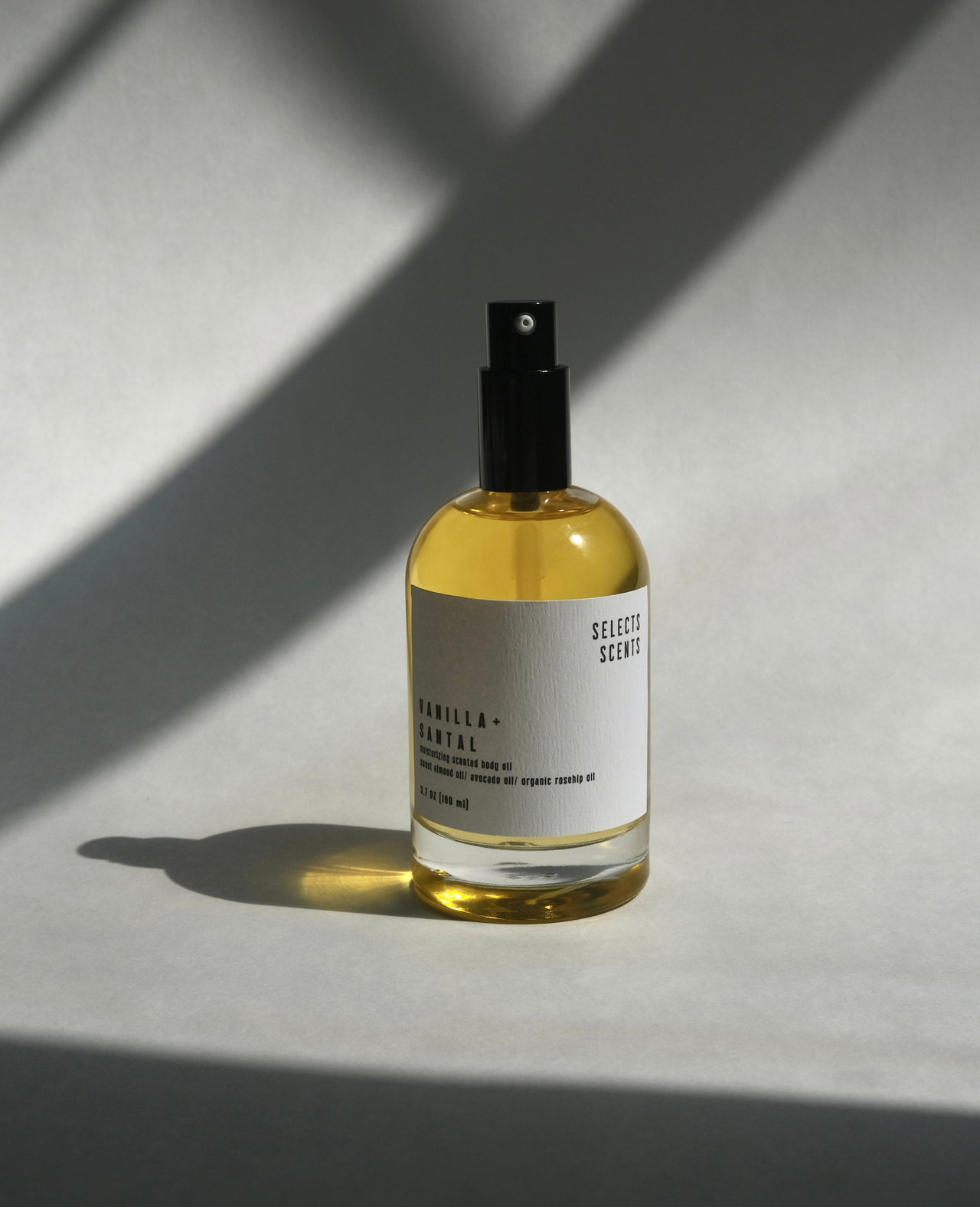 VANILLA + SANTAL BODY OIL (Preview)